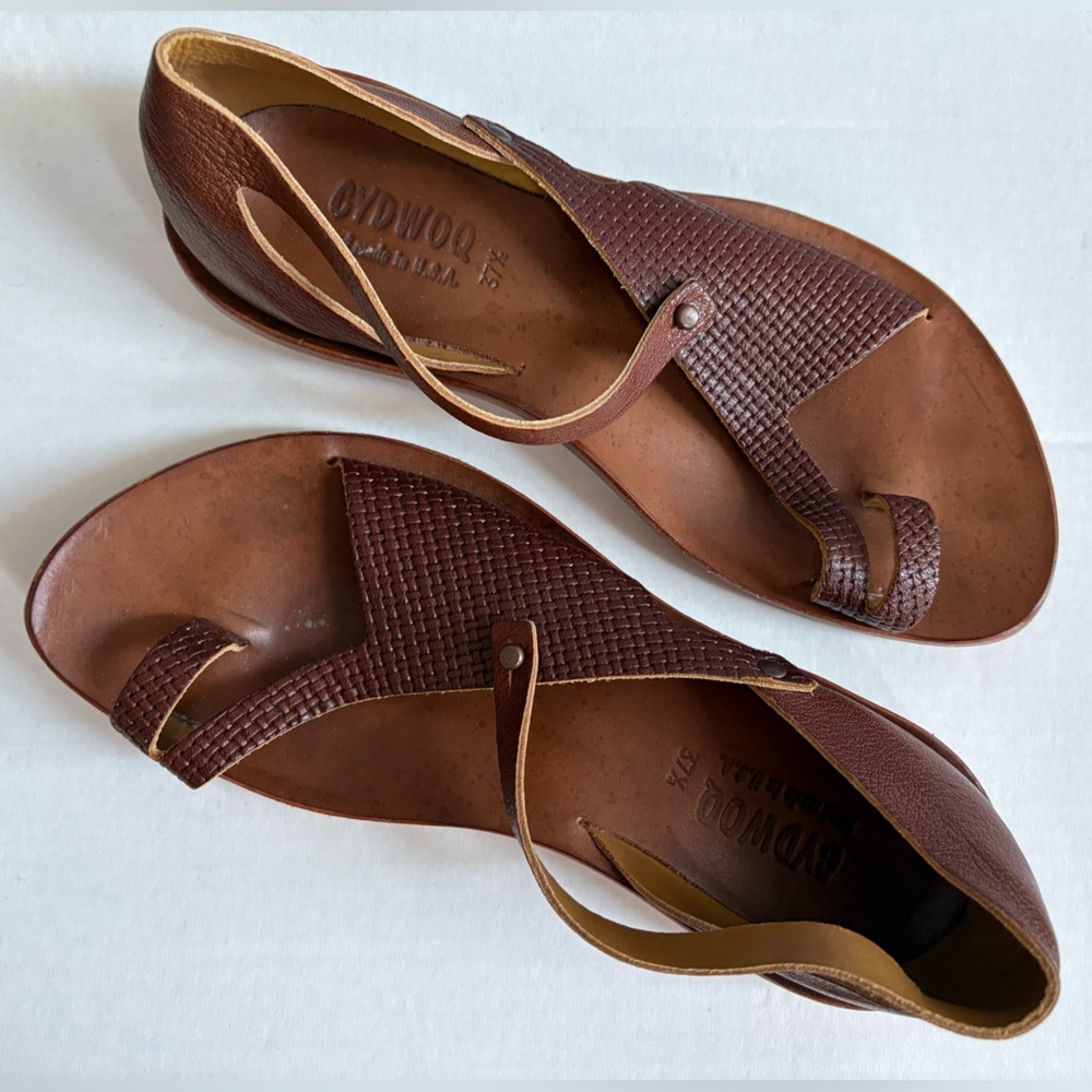 Cydwoq Voter Sandals size 37 1/2